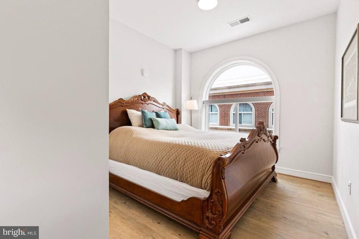 625 SLATERS LN #401, ALEXANDRIA, Virginia 22314, 1 Bedroom Bedrooms, ,1 BathroomBathrooms,Residential,For sale,625 SLATERS LN #401,VAAX2046266 MLS # VAAX2046266