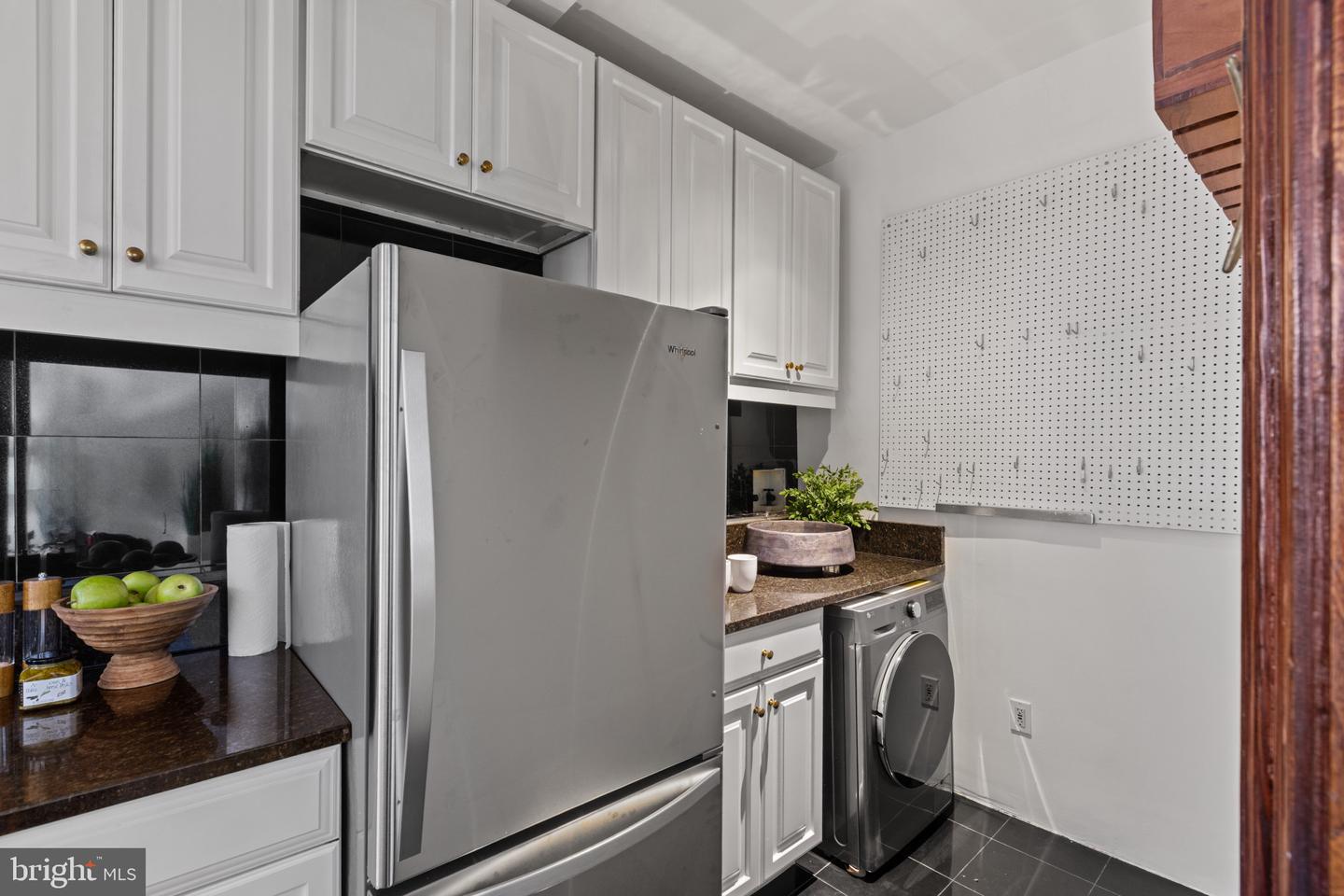 1332 15TH ST NW #2, WASHINGTON, District Of Columbia 20005, 2 Bedrooms Bedrooms, ,1 BathroomBathrooms,Residential,For sale,1332 15TH ST NW #2,DCDC2215152 MLS # DCDC2215152