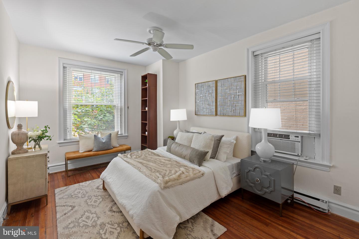 1332 15TH ST NW #2, WASHINGTON, District Of Columbia 20005, 2 Bedrooms Bedrooms, ,1 BathroomBathrooms,Residential,For sale,1332 15TH ST NW #2,DCDC2215152 MLS # DCDC2215152