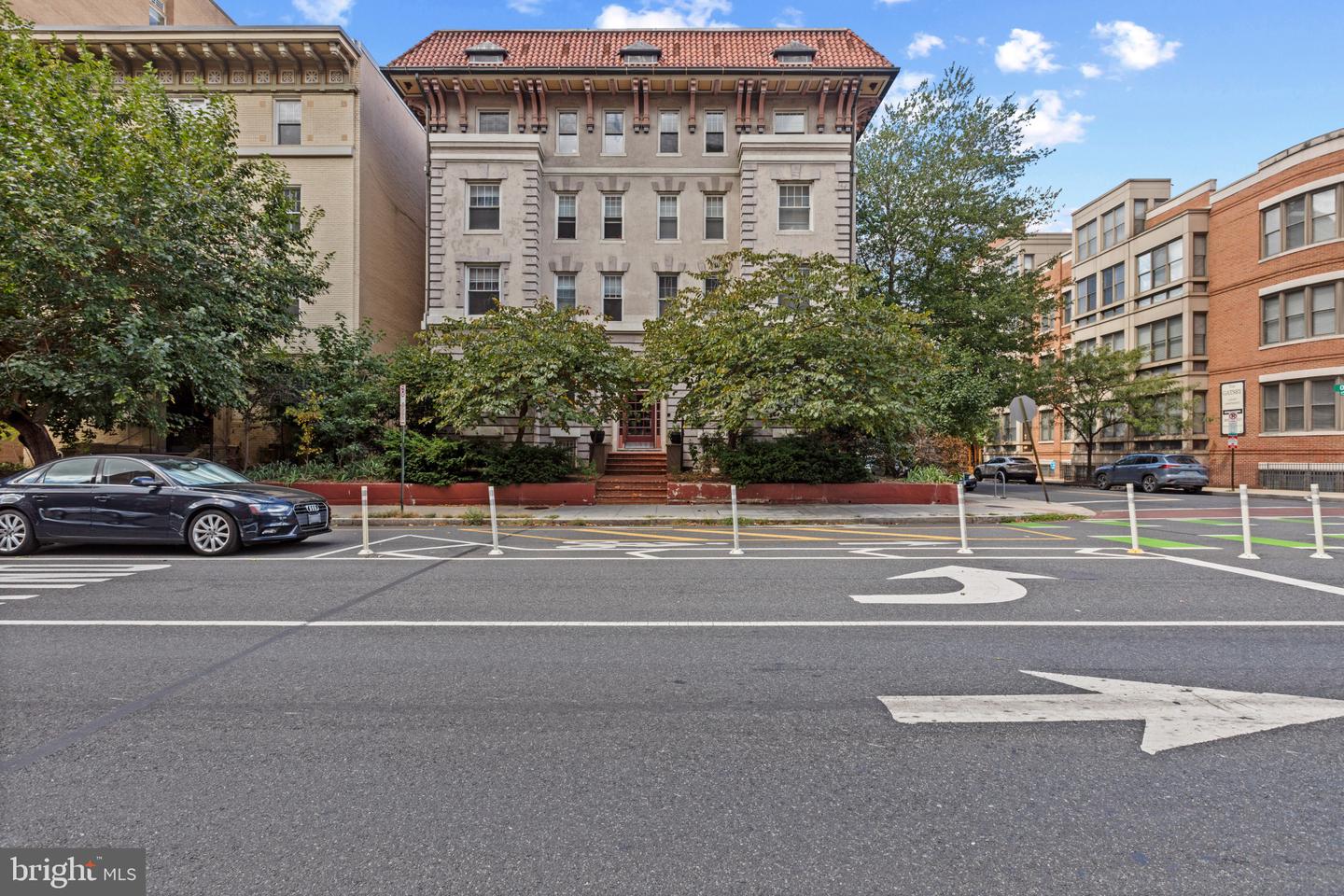 1332 15TH ST NW #2, WASHINGTON, District Of Columbia 20005, 2 Bedrooms Bedrooms, ,1 BathroomBathrooms,Residential,For sale,1332 15TH ST NW #2,DCDC2215152 MLS # DCDC2215152