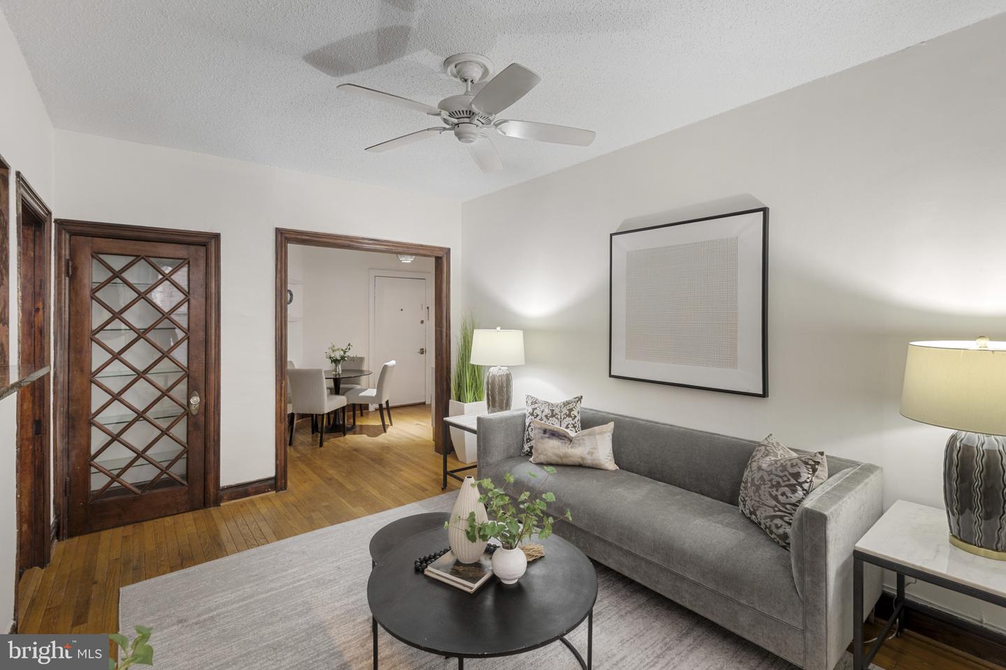 1332 15TH ST NW #2, WASHINGTON, District Of Columbia 20005, 2 Bedrooms Bedrooms, ,1 BathroomBathrooms,Residential,For sale,1332 15TH ST NW #2,DCDC2215152 MLS # DCDC2215152