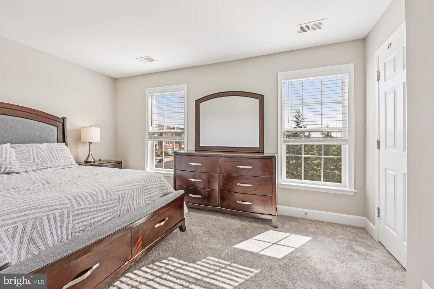 22273 RAMPSBECK TER, ASHBURN, Virginia 20148, 3 Bedrooms Bedrooms, ,1 BathroomBathrooms,Residential,For sale,22273 RAMPSBECK TER,VALO2105534 MLS # VALO2105534
