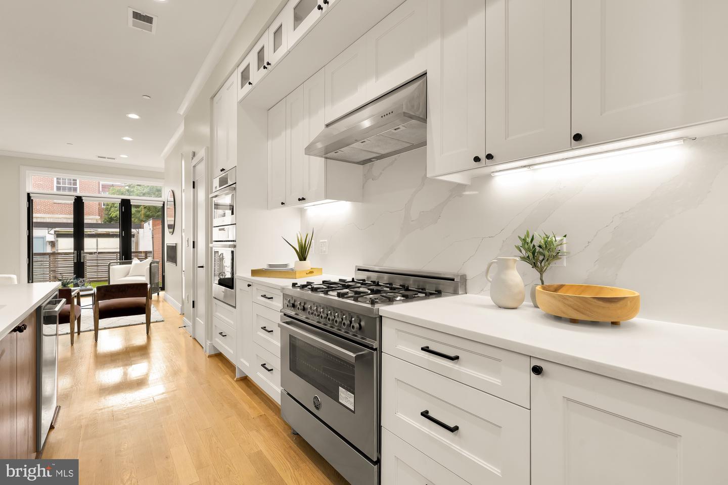 1311 D ST SE, WASHINGTON, District Of Columbia 20003, 4 Bedrooms Bedrooms, ,4 BathroomsBathrooms,Residential,For sale,1311 D ST SE,DCDC2217242 MLS # DCDC2217242