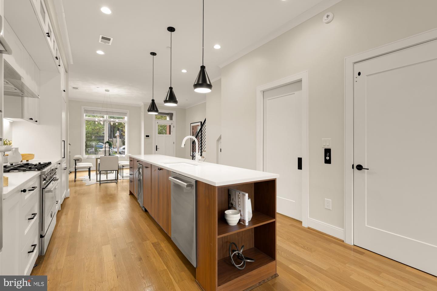 1311 D ST SE, WASHINGTON, District Of Columbia 20003, 4 Bedrooms Bedrooms, ,4 BathroomsBathrooms,Residential,For sale,1311 D ST SE,DCDC2217242 MLS # DCDC2217242