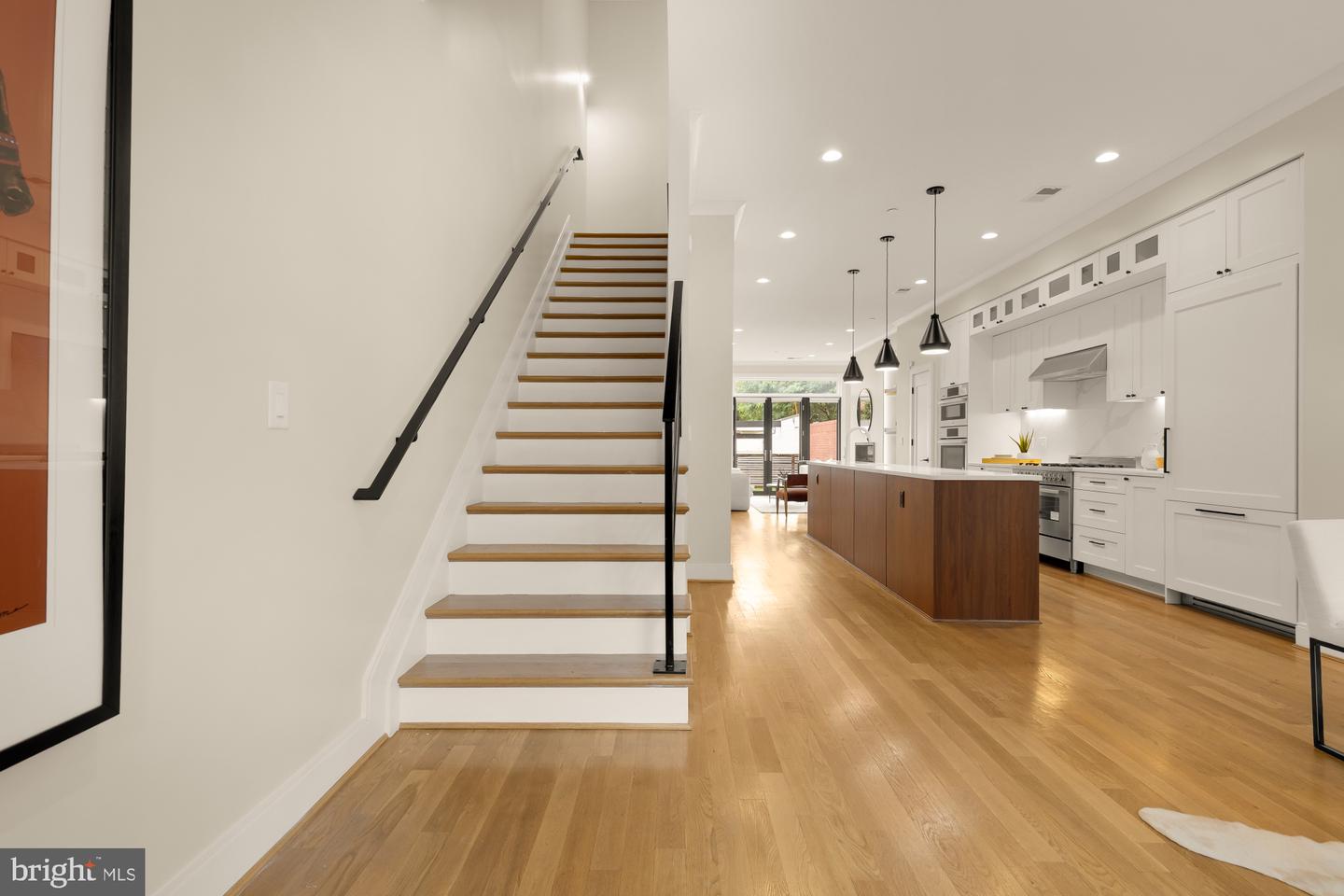 1311 D ST SE, WASHINGTON, District Of Columbia 20003, 4 Bedrooms Bedrooms, ,4 BathroomsBathrooms,Residential,For sale,1311 D ST SE,DCDC2217242 MLS # DCDC2217242