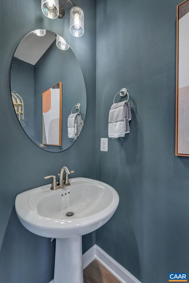 1842 FOWLER ST, CHARLOTTESVILLE, Virginia 22901, 3 Bedrooms Bedrooms, ,3 BathroomsBathrooms,Residential,For sale,1842 FOWLER ST,668467 MLS # 668467