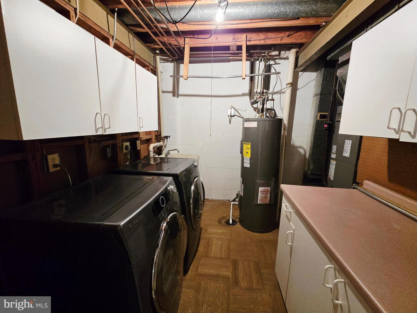 7039 LEESTONE ST, SPRINGFIELD, Virginia 22151, 3 Bedrooms Bedrooms, 12 Rooms Rooms,3 BathroomsBathrooms,Residential,For sale,7039 LEESTONE ST,VAFX2264734 MLS # VAFX2264734