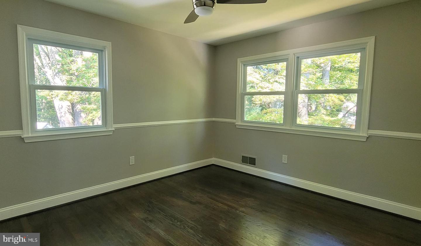 2306 MARLINE CT, WOODBRIDGE, Virginia 22192, 5 Bedrooms Bedrooms, ,3 BathroomsBathrooms,Residential,For sale,2306 MARLINE CT,VAPW2103278 MLS # VAPW2103278