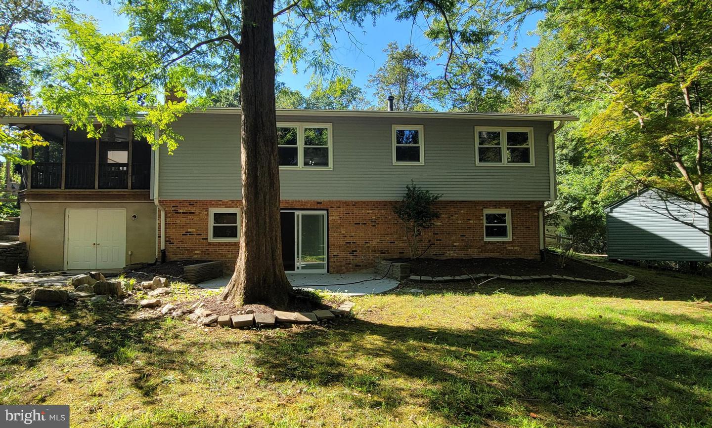 2306 MARLINE CT, WOODBRIDGE, Virginia 22192, 5 Bedrooms Bedrooms, ,3 BathroomsBathrooms,Residential,For sale,2306 MARLINE CT,VAPW2103278 MLS # VAPW2103278