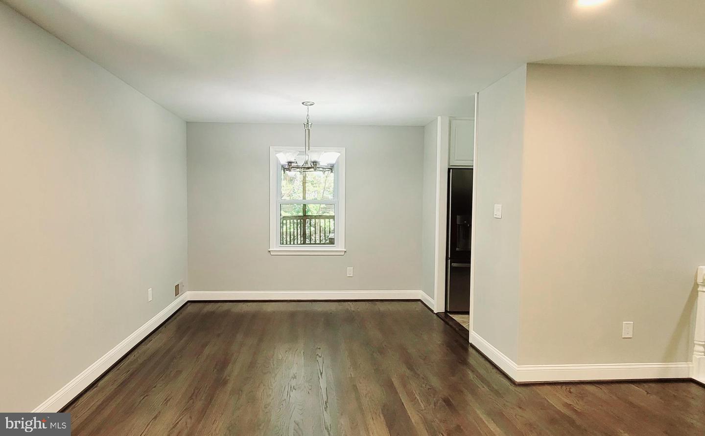 2306 MARLINE CT, WOODBRIDGE, Virginia 22192, 5 Bedrooms Bedrooms, ,3 BathroomsBathrooms,Residential,For sale,2306 MARLINE CT,VAPW2103278 MLS # VAPW2103278