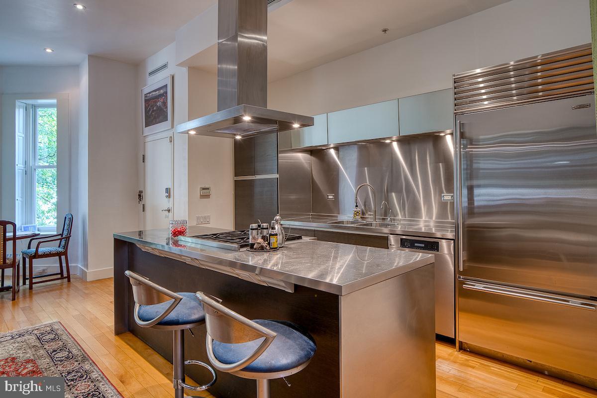 1516 R ST NW #2, WASHINGTON, District Of Columbia 20009, 1 Bedroom Bedrooms, ,1 BathroomBathrooms,Residential,For sale,1516 R ST NW #2,DCDC2220426 MLS # DCDC2220426 1516 R ST NW #2, WASHINGTON, District Of Columbia 20009, 1 Bedroom Bedrooms, ,1 BathroomBathrooms,Residential,For sale,1516 R ST NW #2,DCDC2220426 MLS # DCDC2220426