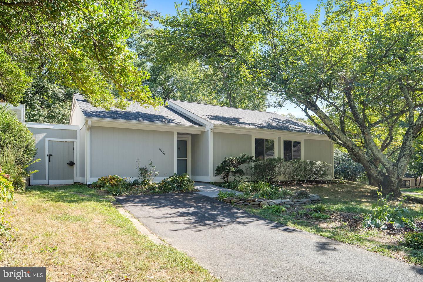 11401 TURNMILL LN, RESTON, Virginia 20191, 3 Bedrooms Bedrooms, 5 Rooms Rooms,2 BathroomsBathrooms,Residential,For sale,11401 TURNMILL LN,VAFX2265094 MLS # VAFX2265094