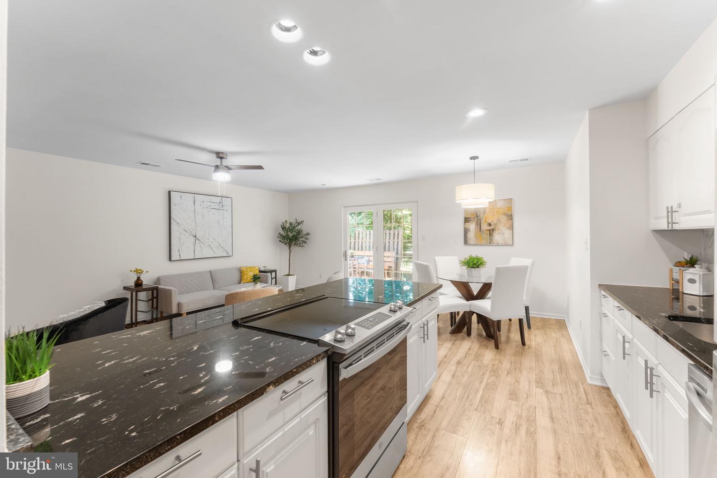 11401 TURNMILL LN, RESTON, Virginia 20191, 3 Bedrooms Bedrooms, 5 Rooms Rooms,2 BathroomsBathrooms,Residential,For sale,11401 TURNMILL LN,VAFX2265094 MLS # VAFX2265094