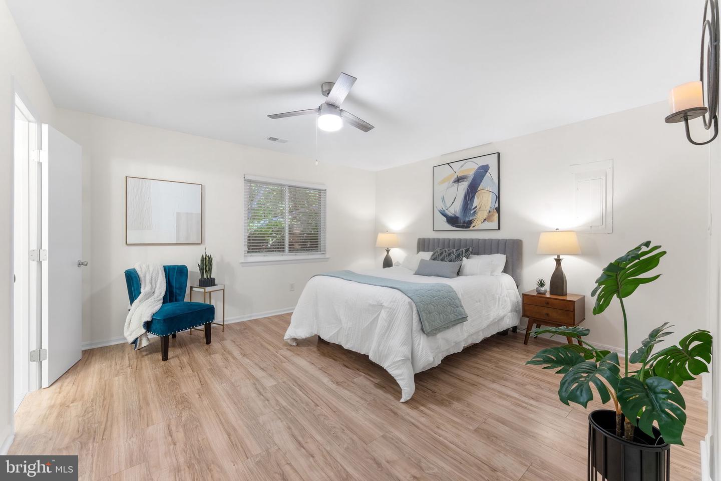 11401 TURNMILL LN, RESTON, Virginia 20191, 3 Bedrooms Bedrooms, 5 Rooms Rooms,2 BathroomsBathrooms,Residential,For sale,11401 TURNMILL LN,VAFX2265094 MLS # VAFX2265094