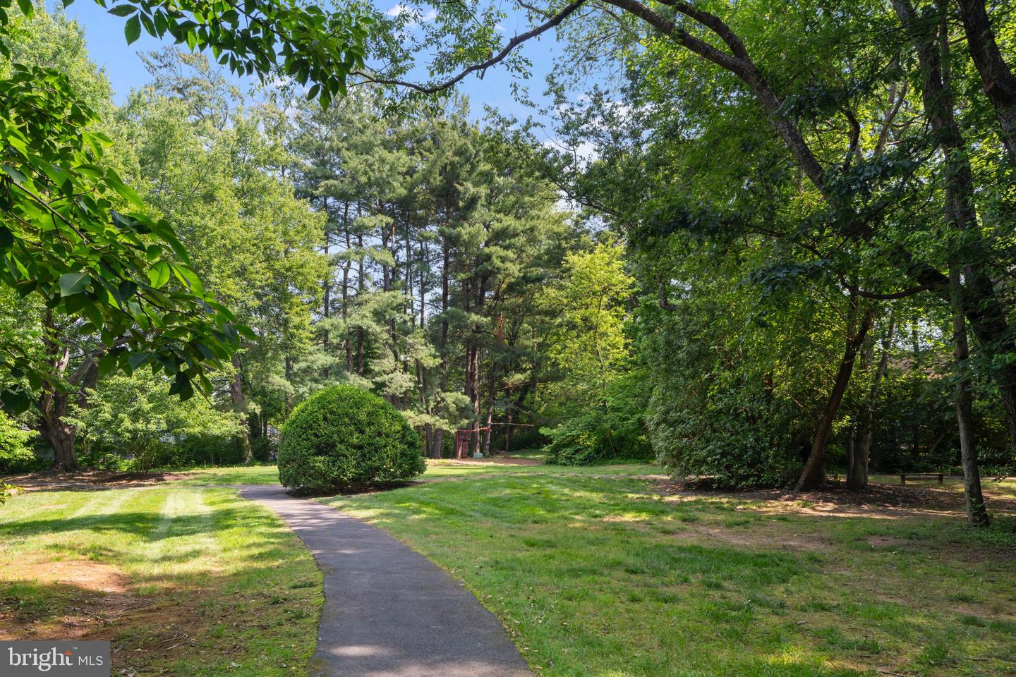 11401 TURNMILL LN, RESTON, Virginia 20191, 3 Bedrooms Bedrooms, 5 Rooms Rooms,2 BathroomsBathrooms,Residential,For sale,11401 TURNMILL LN,VAFX2265094 MLS # VAFX2265094