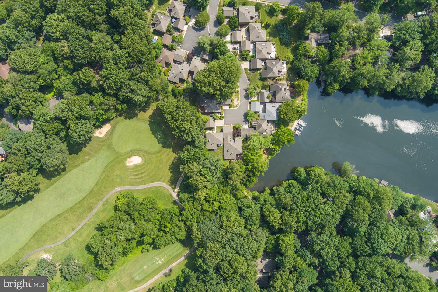 11401 TURNMILL LN, RESTON, Virginia 20191, 3 Bedrooms Bedrooms, 5 Rooms Rooms,2 BathroomsBathrooms,Residential,For sale,11401 TURNMILL LN,VAFX2265094 MLS # VAFX2265094