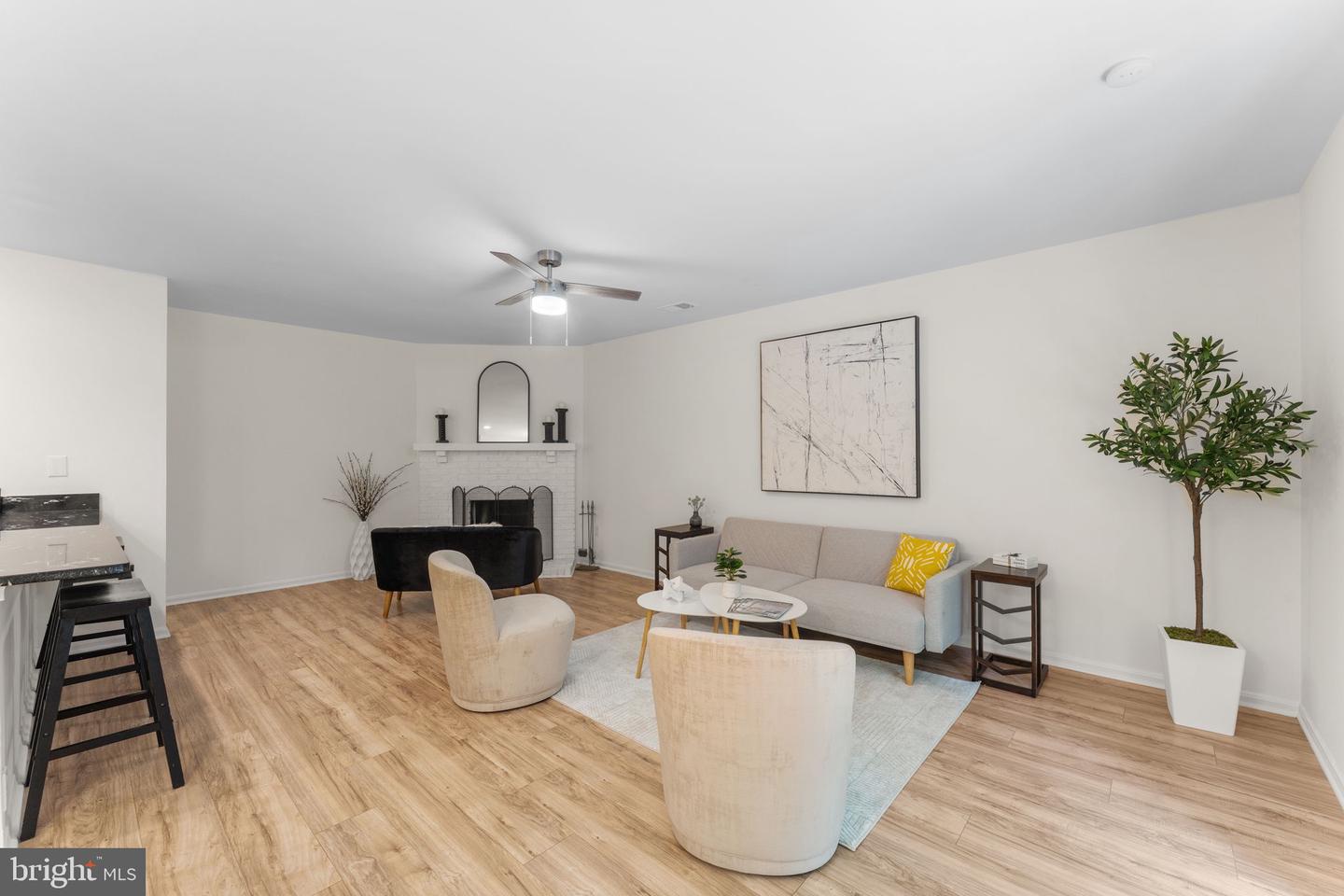 11401 TURNMILL LN, RESTON, Virginia 20191, 3 Bedrooms Bedrooms, 5 Rooms Rooms,2 BathroomsBathrooms,Residential,For sale,11401 TURNMILL LN,VAFX2265094 MLS # VAFX2265094