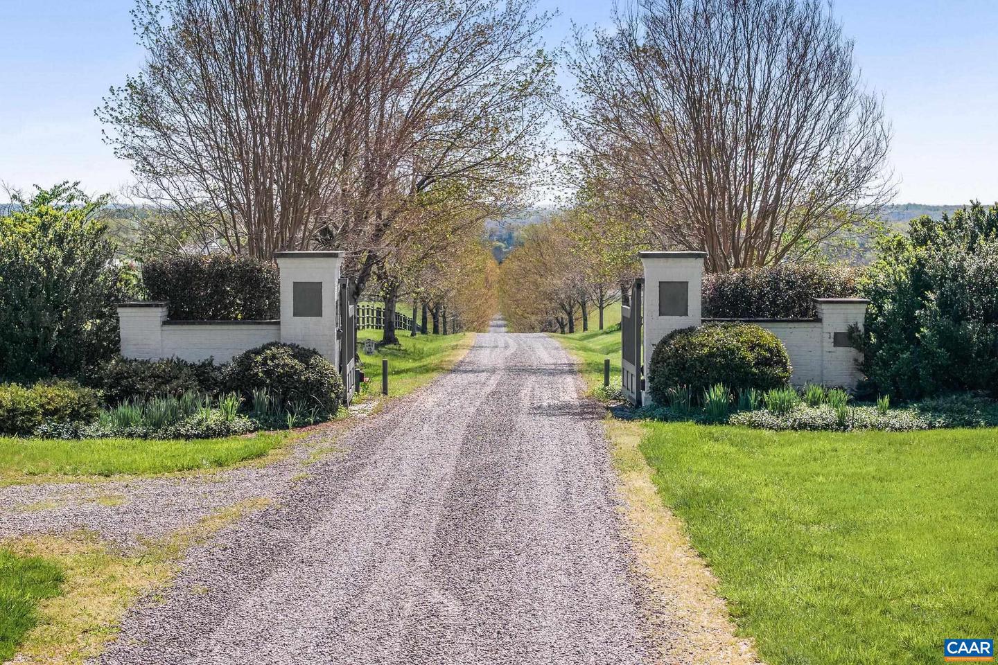 2328 LIBERTY CORNER RD, ESMONT, Virginia 22937, 4 Bedrooms Bedrooms, ,3 BathroomsBathrooms,Residential,For sale,2328 LIBERTY CORNER RD,661342 MLS # 661342