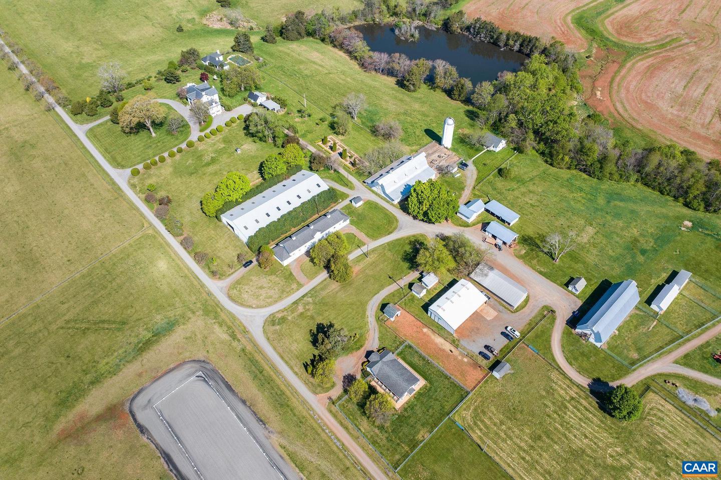 2328 LIBERTY CORNER RD, ESMONT, Virginia 22937, 4 Bedrooms Bedrooms, ,3 BathroomsBathrooms,Residential,For sale,2328 LIBERTY CORNER RD,661342 MLS # 661342