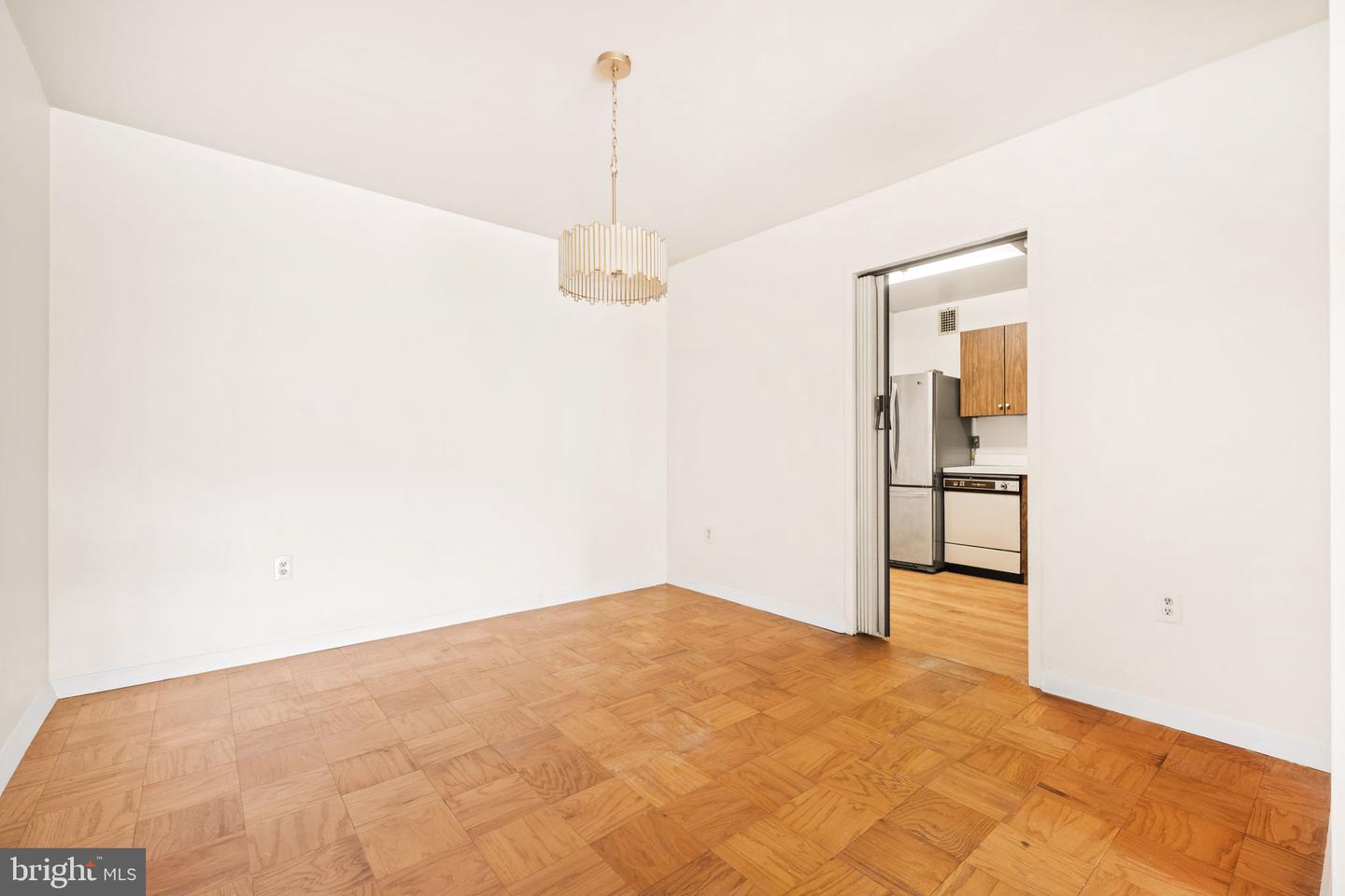 3001 VEAZEY TER NW #615, WASHINGTON, District Of Columbia 20008, 1 Bedroom Bedrooms, ,1 BathroomBathrooms,Residential,For sale,3001 VEAZEY TER NW #615,DCDC2202002 MLS # DCDC2202002