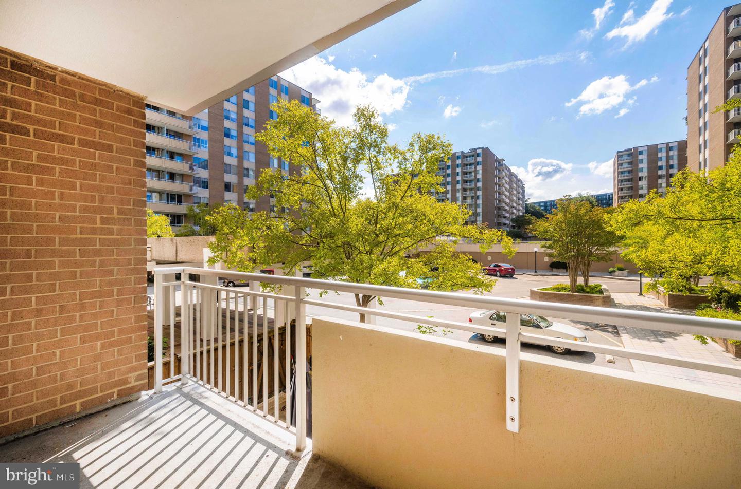 3001 VEAZEY TER NW #615, WASHINGTON, District Of Columbia 20008, 1 Bedroom Bedrooms, ,1 BathroomBathrooms,Residential,For sale,3001 VEAZEY TER NW #615,DCDC2202002 MLS # DCDC2202002