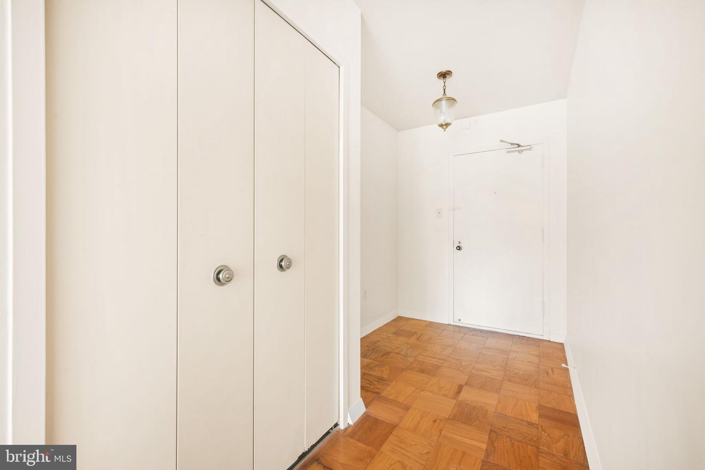 3001 VEAZEY TER NW #615, WASHINGTON, District Of Columbia 20008, 1 Bedroom Bedrooms, ,1 BathroomBathrooms,Residential,For sale,3001 VEAZEY TER NW #615,DCDC2202002 MLS # DCDC2202002