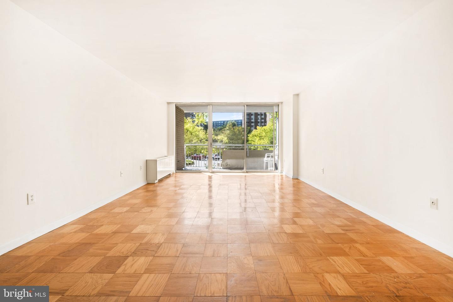 3001 VEAZEY TER NW #615, WASHINGTON, District Of Columbia 20008, 1 Bedroom Bedrooms, ,1 BathroomBathrooms,Residential,For sale,3001 VEAZEY TER NW #615,DCDC2202002 MLS # DCDC2202002