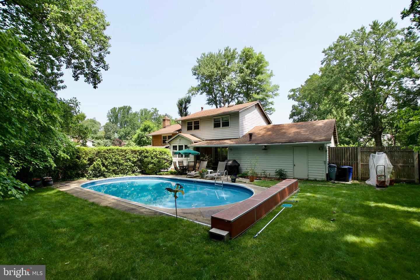 FALLS CHURCH, Virginia 22042, 4 Bedrooms Bedrooms, ,2 BathroomsBathrooms,Residential,For sale,VAFX2249018 MLS # VAFX2249018