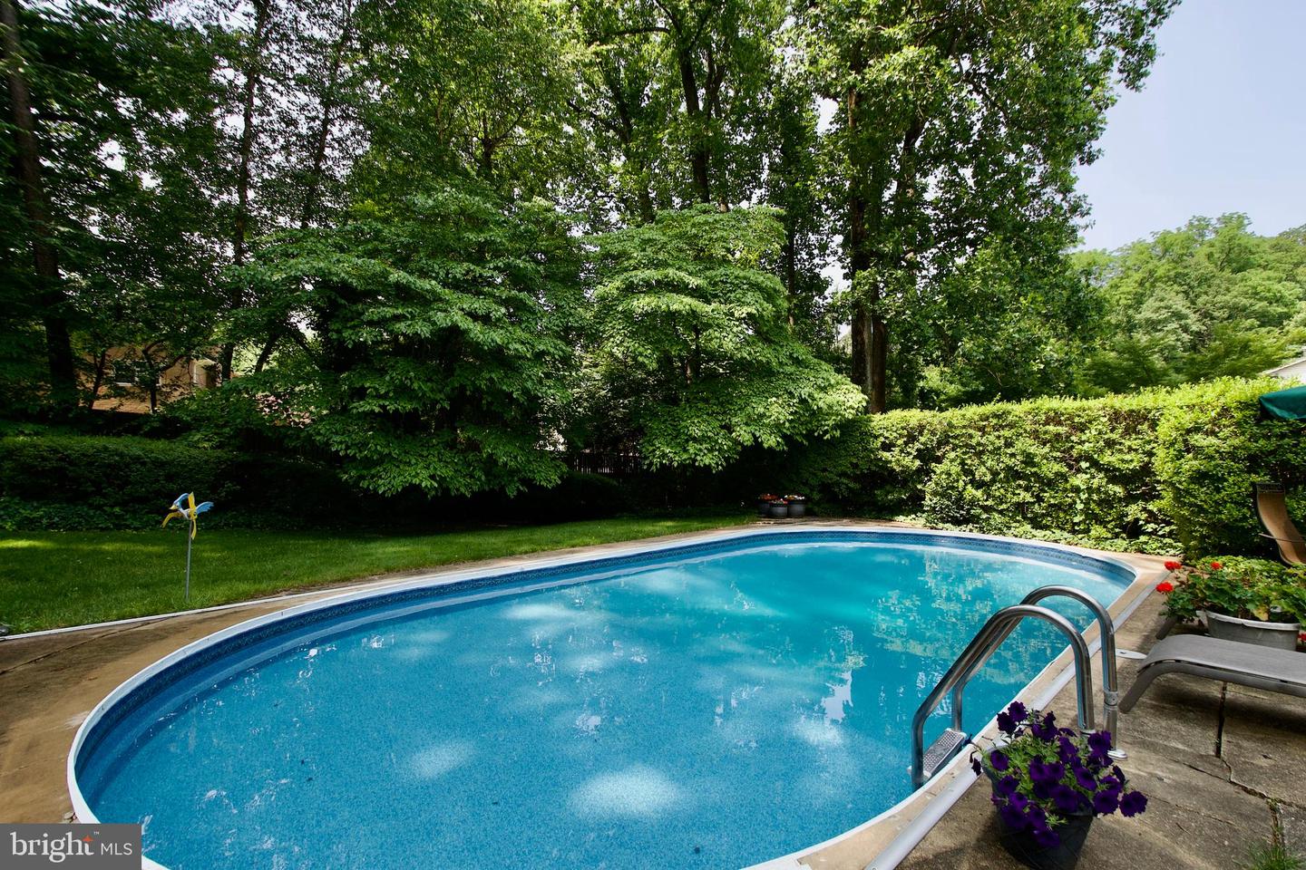 FALLS CHURCH, Virginia 22042, 4 Bedrooms Bedrooms, ,2 BathroomsBathrooms,Residential,For sale,VAFX2249018 MLS # VAFX2249018