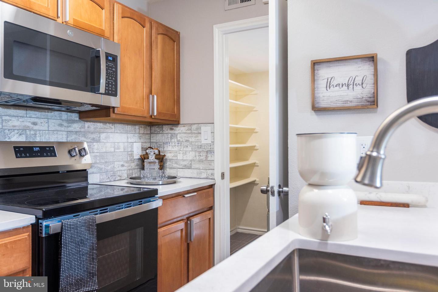 3916 PENDERVIEW DR #435, FAIRFAX, Virginia 22033, 1 Bedroom Bedrooms, ,1 BathroomBathrooms,Residential,For sale,3916 PENDERVIEW DR #435,VAFX2259780 MLS # VAFX2259780