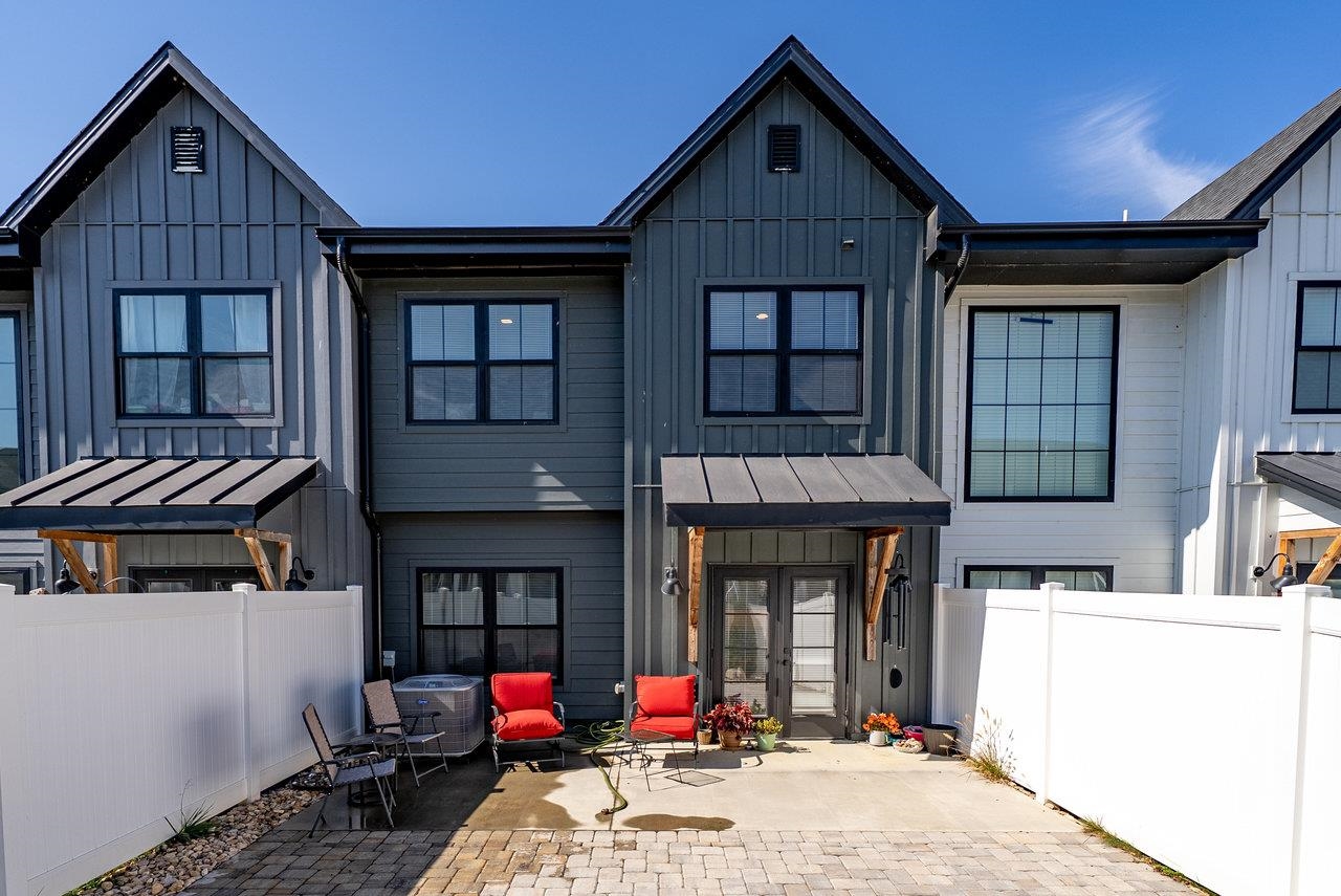 30 FIELD CT, ROCKINGHAM, Virginia 22812, 3 Bedrooms Bedrooms, ,2 BathroomsBathrooms,Residential,30 FIELD CT,669015 MLS # 669015