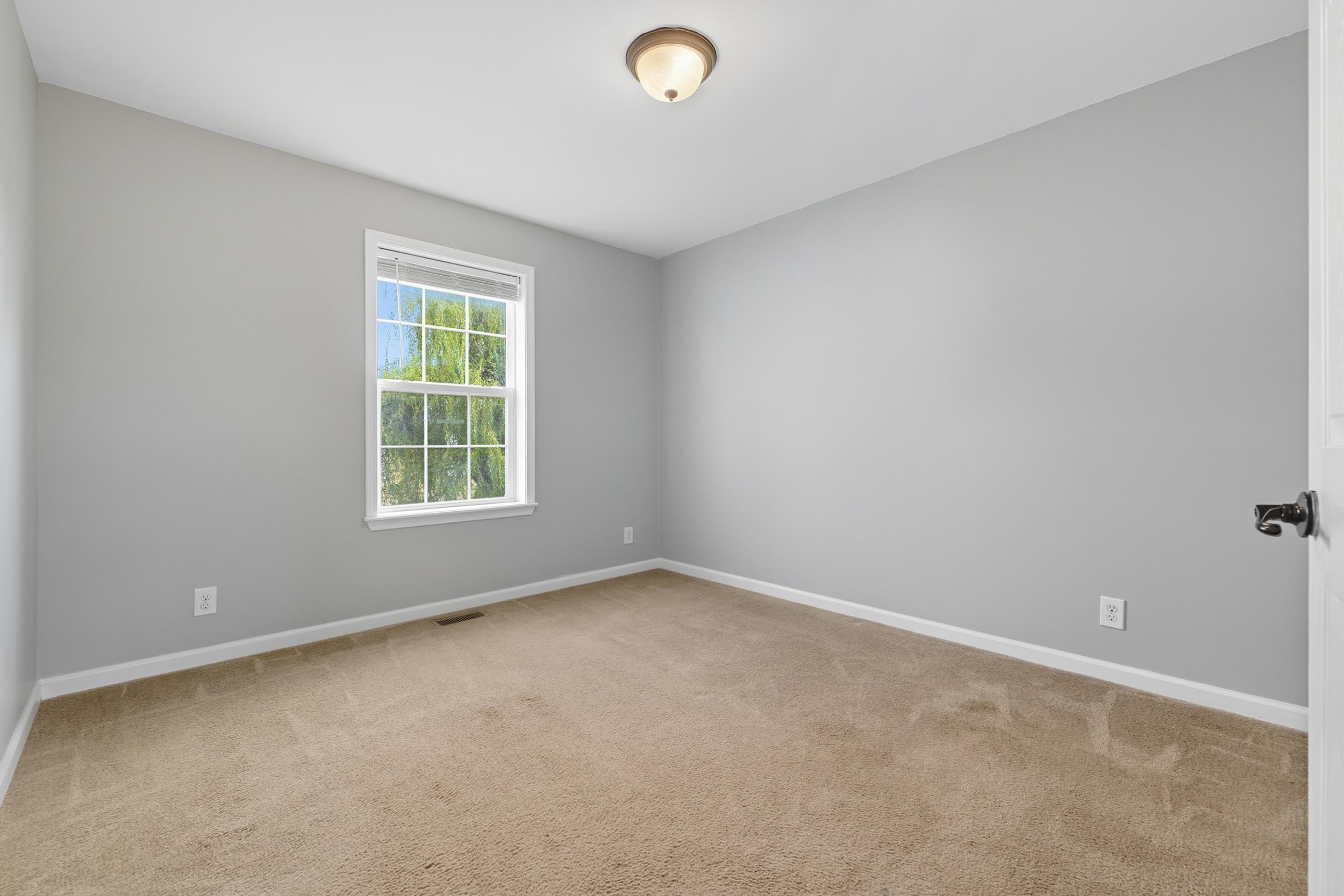 9280 KING RUSSELL CT, MCGAHEYSVILLE, Virginia 22840, 5 Bedrooms Bedrooms, ,3 BathroomsBathrooms,Residential,9280 KING RUSSELL CT,669025 MLS # 669025