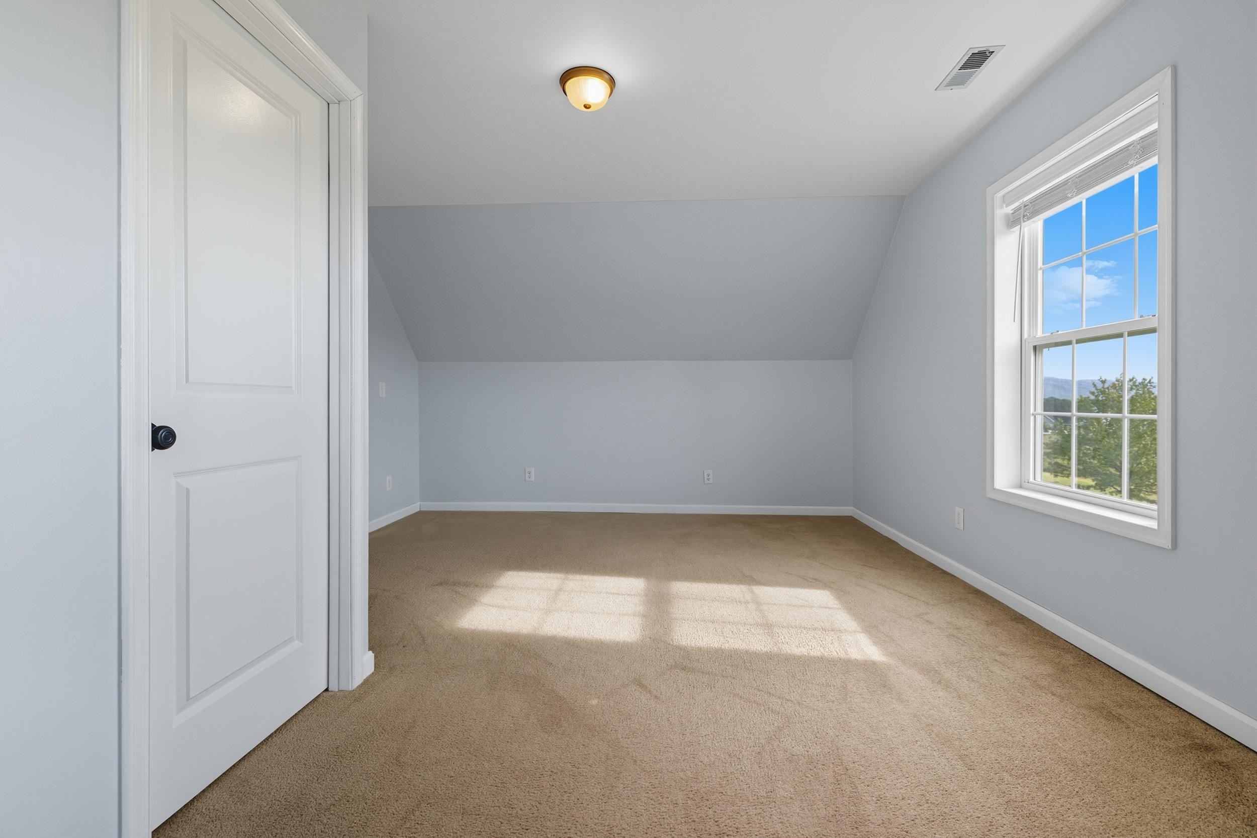 9280 KING RUSSELL CT, MCGAHEYSVILLE, Virginia 22840, 5 Bedrooms Bedrooms, ,3 BathroomsBathrooms,Residential,9280 KING RUSSELL CT,669025 MLS # 669025