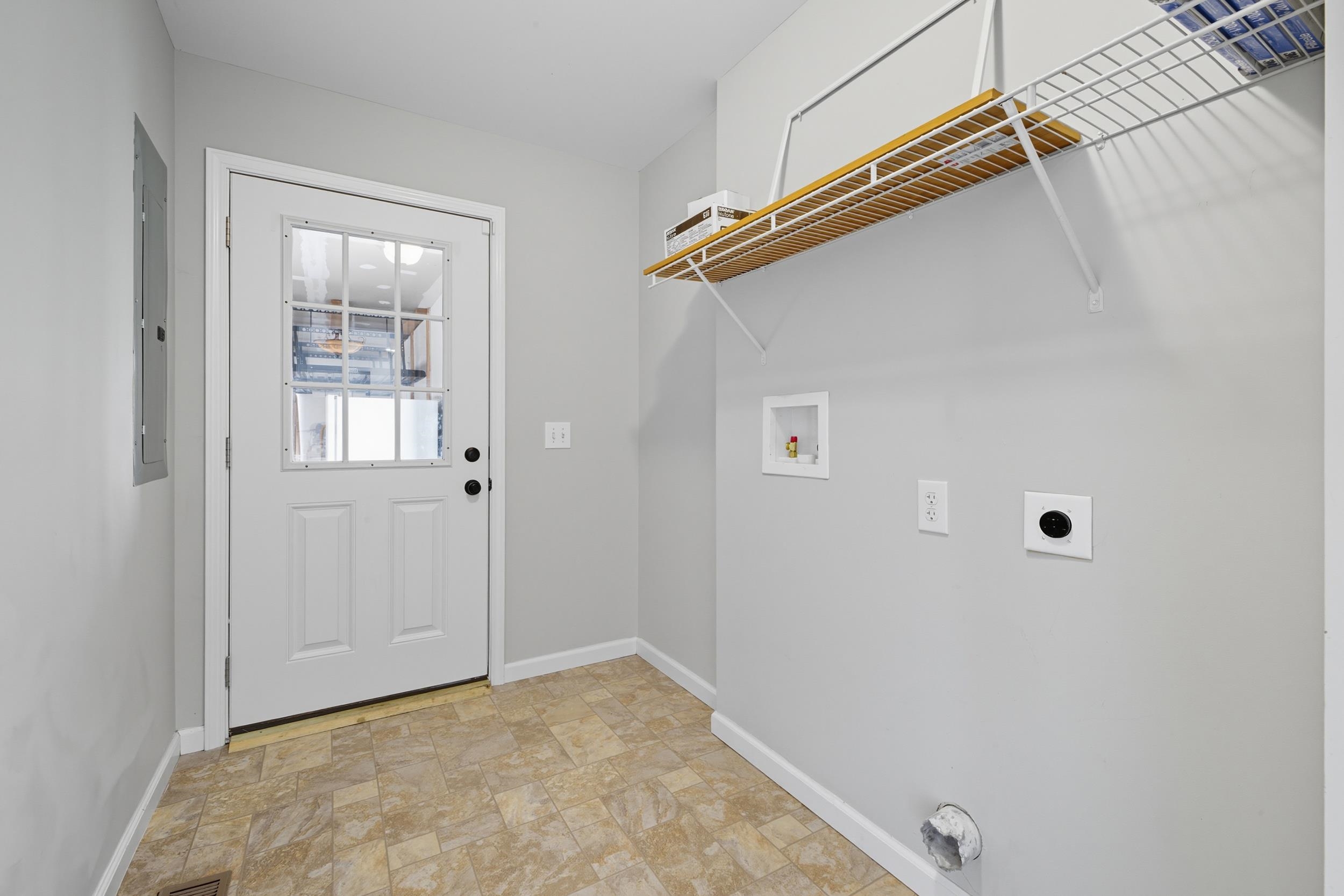 9280 KING RUSSELL CT, MCGAHEYSVILLE, Virginia 22840, 5 Bedrooms Bedrooms, ,3 BathroomsBathrooms,Residential,9280 KING RUSSELL CT,669025 MLS # 669025