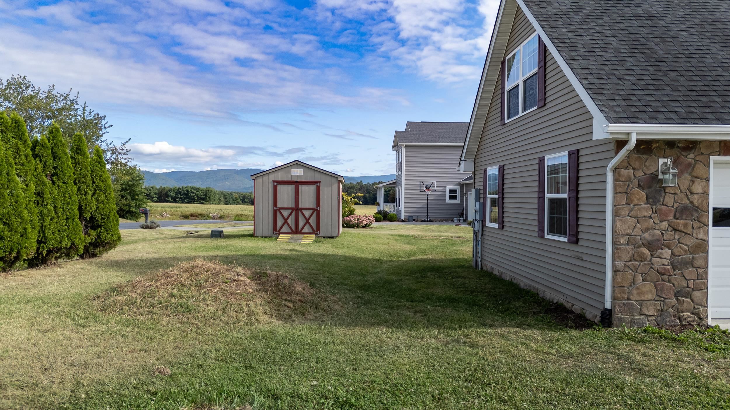 9280 KING RUSSELL CT, MCGAHEYSVILLE, Virginia 22840, 5 Bedrooms Bedrooms, ,3 BathroomsBathrooms,Residential,9280 KING RUSSELL CT,669025 MLS # 669025