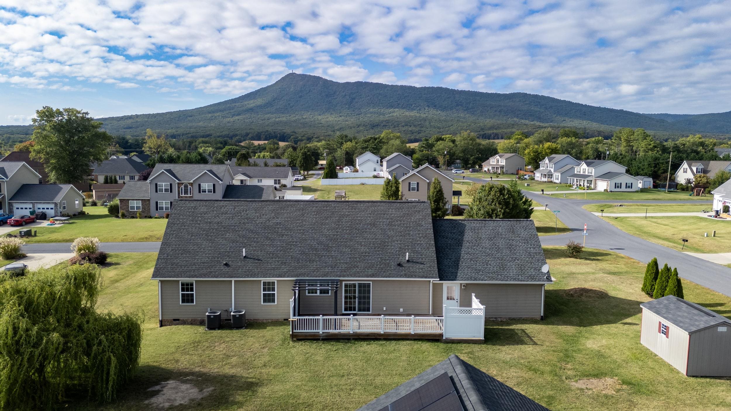9280 KING RUSSELL CT, MCGAHEYSVILLE, Virginia 22840, 5 Bedrooms Bedrooms, ,3 BathroomsBathrooms,Residential,9280 KING RUSSELL CT,669025 MLS # 669025