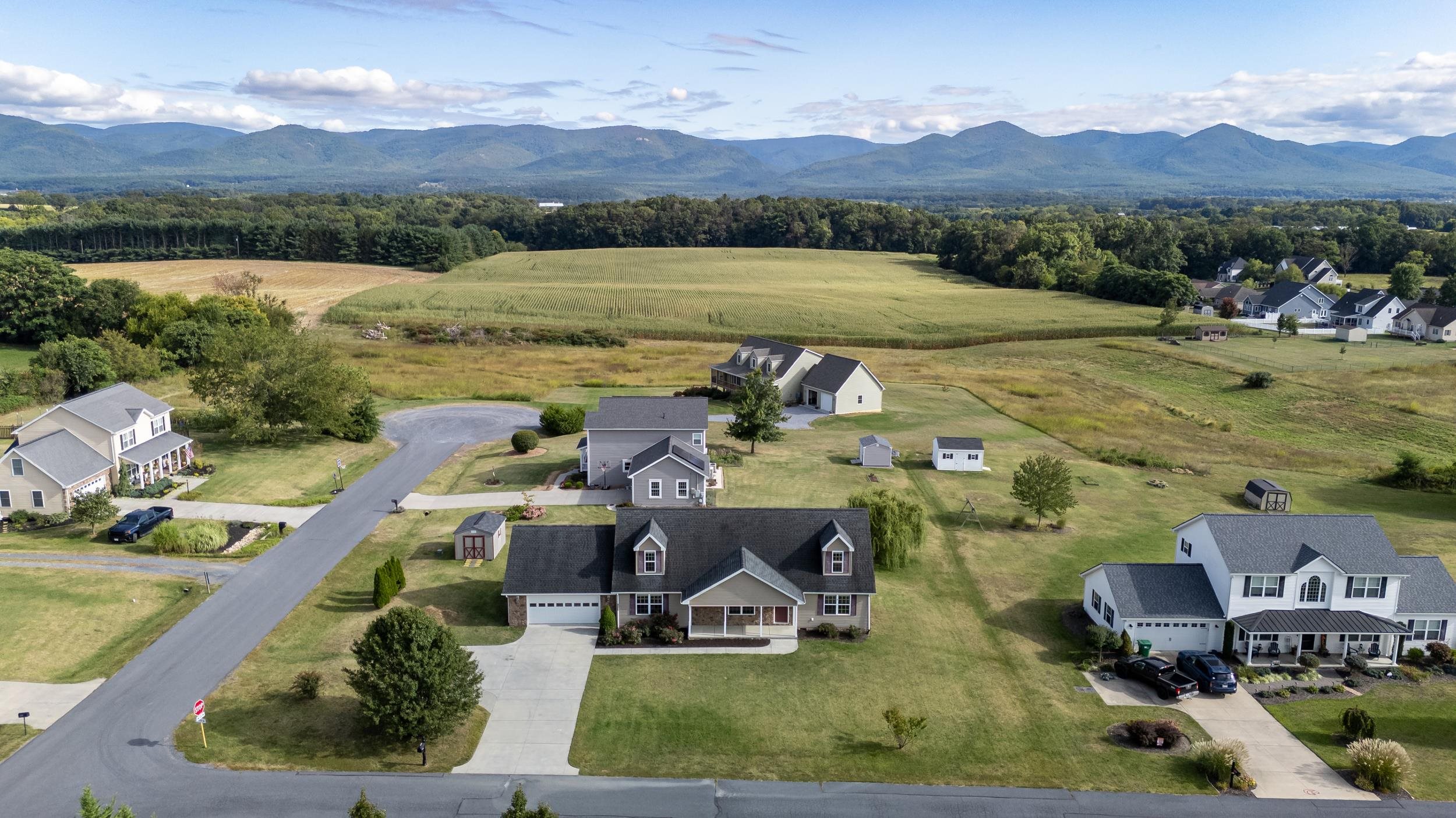 9280 KING RUSSELL CT, MCGAHEYSVILLE, Virginia 22840, 5 Bedrooms Bedrooms, ,3 BathroomsBathrooms,Residential,9280 KING RUSSELL CT,669025 MLS # 669025