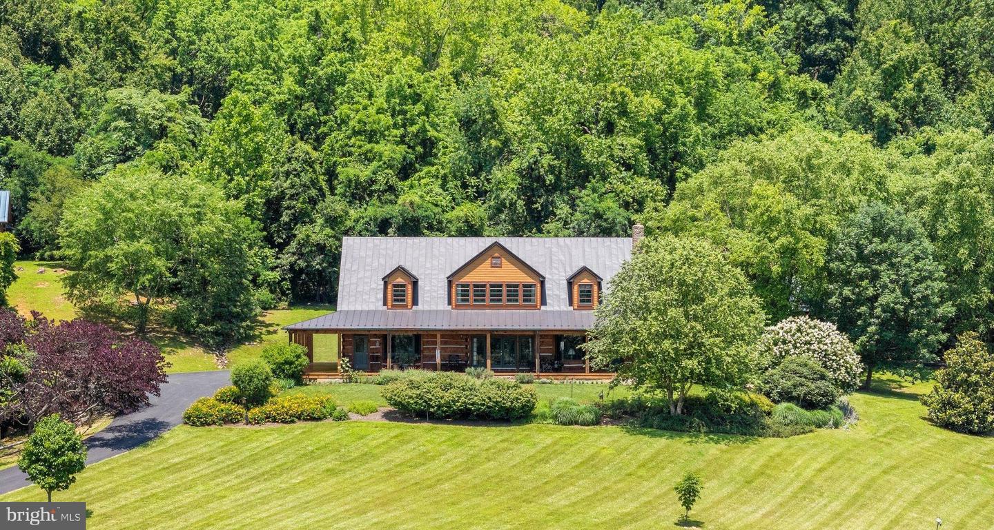 156 BEAR WALLOW RD, HUNTLY, Virginia 22640, 2 Bedrooms Bedrooms, ,3 BathroomsBathrooms,Residential,For sale,156 BEAR WALLOW RD,VARP2002224 MLS # VARP2002224