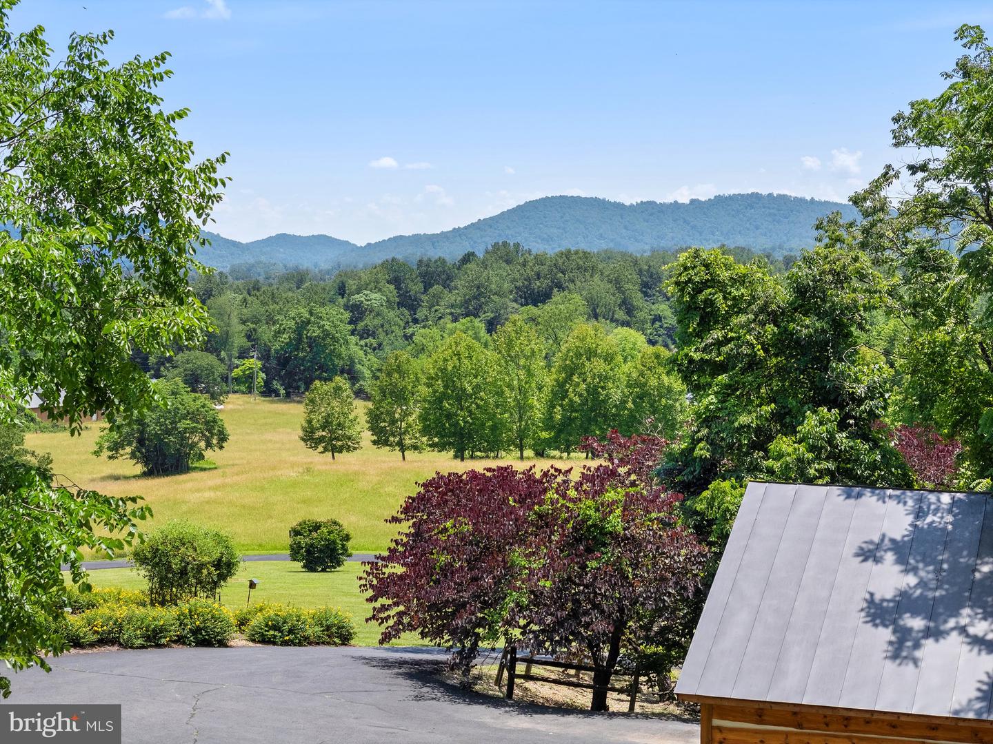 156 BEAR WALLOW RD, HUNTLY, Virginia 22640, 2 Bedrooms Bedrooms, ,3 BathroomsBathrooms,Residential,For sale,156 BEAR WALLOW RD,VARP2002224 MLS # VARP2002224