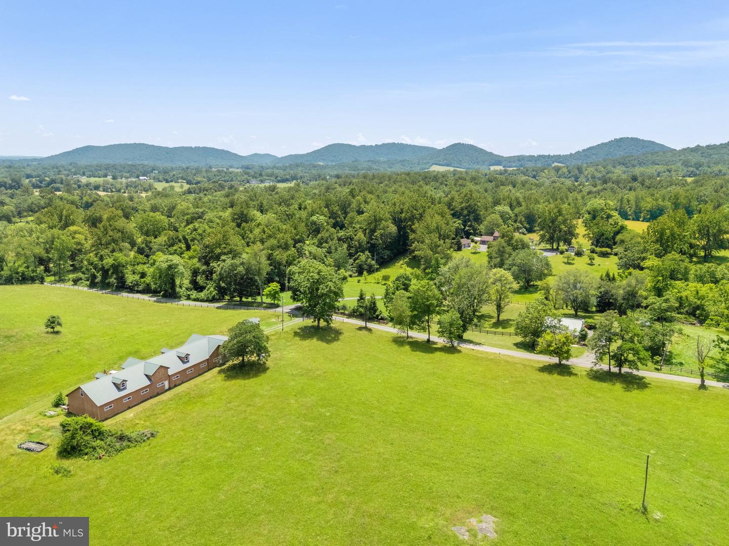 156 BEAR WALLOW RD, HUNTLY, Virginia 22640, 2 Bedrooms Bedrooms, ,3 BathroomsBathrooms,Residential,For sale,156 BEAR WALLOW RD,VARP2002224 MLS # VARP2002224