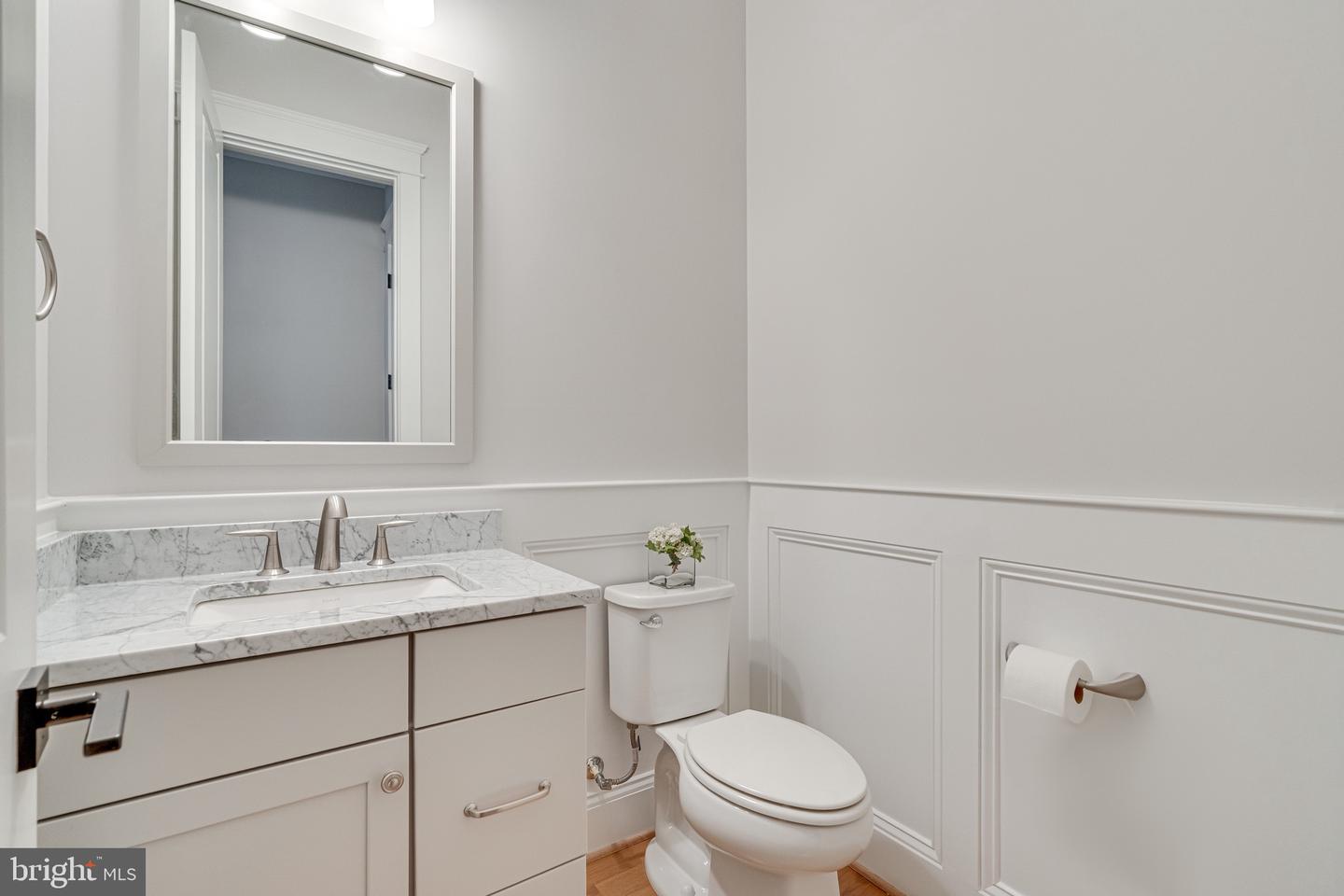 6501 DIVINE ST, MCLEAN, Virginia 22101, 7 Bedrooms Bedrooms, ,6 BathroomsBathrooms,Residential,For sale,6501 DIVINE ST,VAFX2261258 MLS # VAFX2261258