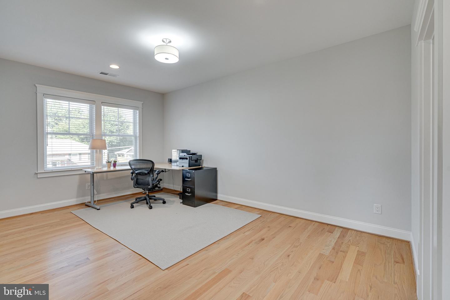 6501 DIVINE ST, MCLEAN, Virginia 22101, 7 Bedrooms Bedrooms, ,6 BathroomsBathrooms,Residential,For sale,6501 DIVINE ST,VAFX2261258 MLS # VAFX2261258