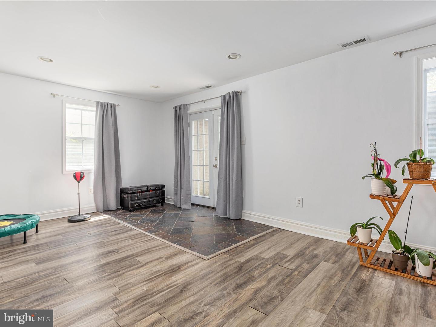 12916 NESS HOLLOW CT, BRISTOW, Virginia 20136, 4 Bedrooms Bedrooms, ,3 BathroomsBathrooms,Residential,For sale,12916 NESS HOLLOW CT,VAPW2101590 MLS # VAPW2101590