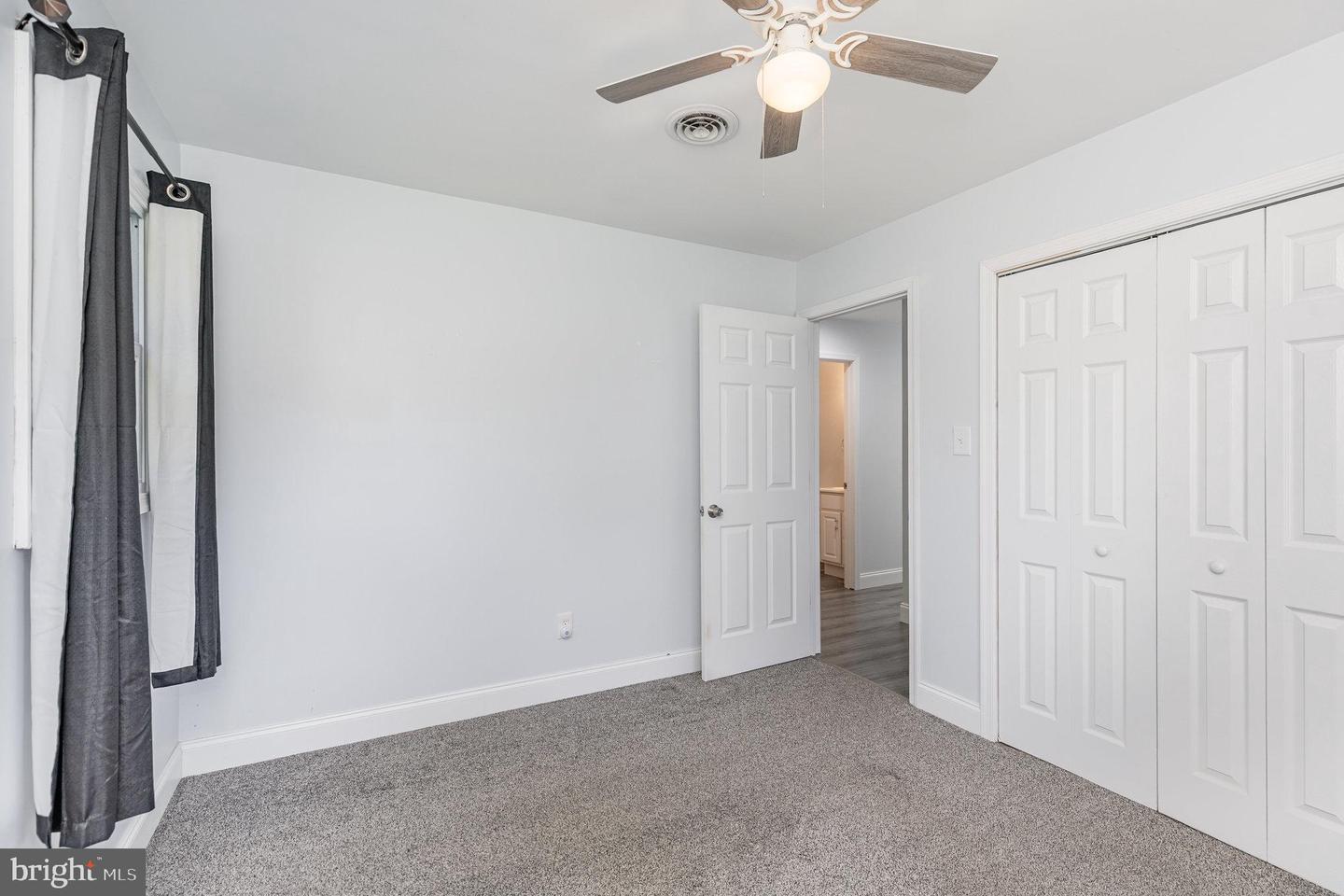 221 CLEARVIEW DR, COLONIAL BEACH, Virginia 22443, 3 Bedrooms Bedrooms, ,2 BathroomsBathrooms,Residential,For sale,221 CLEARVIEW DR,VAWE2009590 MLS # VAWE2009590