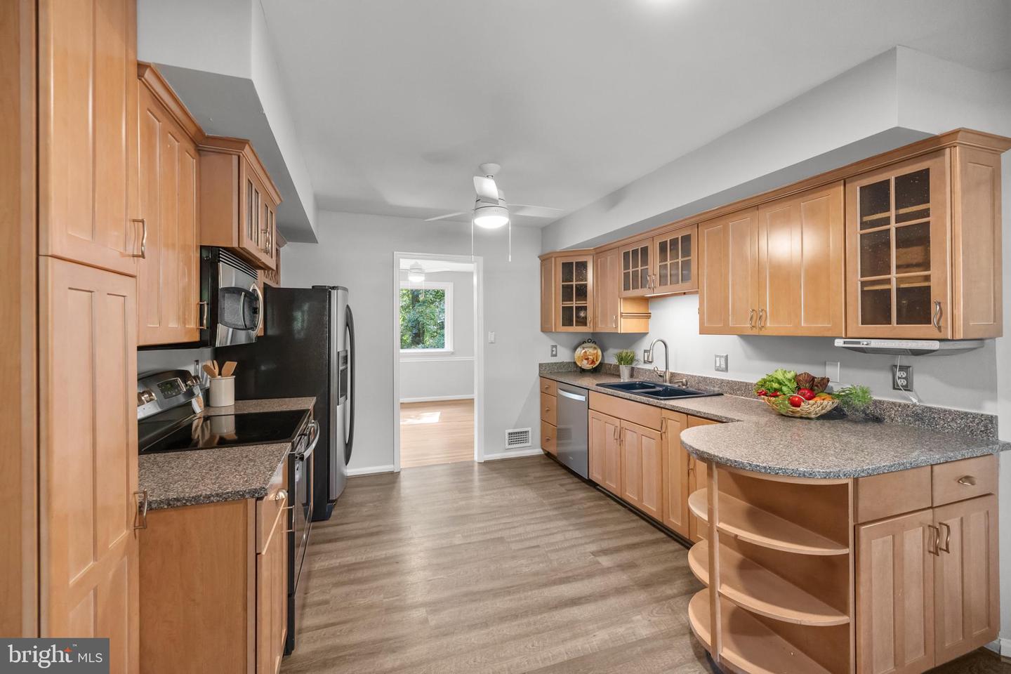 2501 TORON CT, ALEXANDRIA, Virginia 22306, 5 Bedrooms Bedrooms, ,3 BathroomsBathrooms,Residential,For sale,2501 TORON CT,VAFX2262684 MLS # VAFX2262684