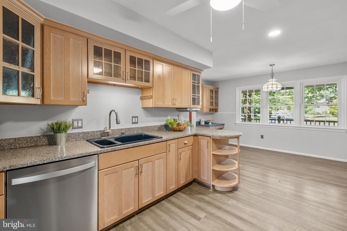 2501 TORON CT, ALEXANDRIA, Virginia 22306, 5 Bedrooms Bedrooms, ,3 BathroomsBathrooms,Residential,For sale,2501 TORON CT,VAFX2262684 MLS # VAFX2262684