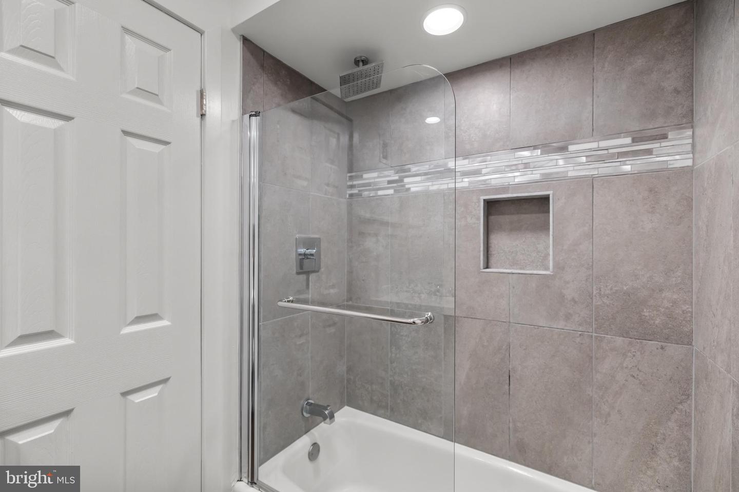 2501 TORON CT, ALEXANDRIA, Virginia 22306, 5 Bedrooms Bedrooms, ,3 BathroomsBathrooms,Residential,For sale,2501 TORON CT,VAFX2262684 MLS # VAFX2262684