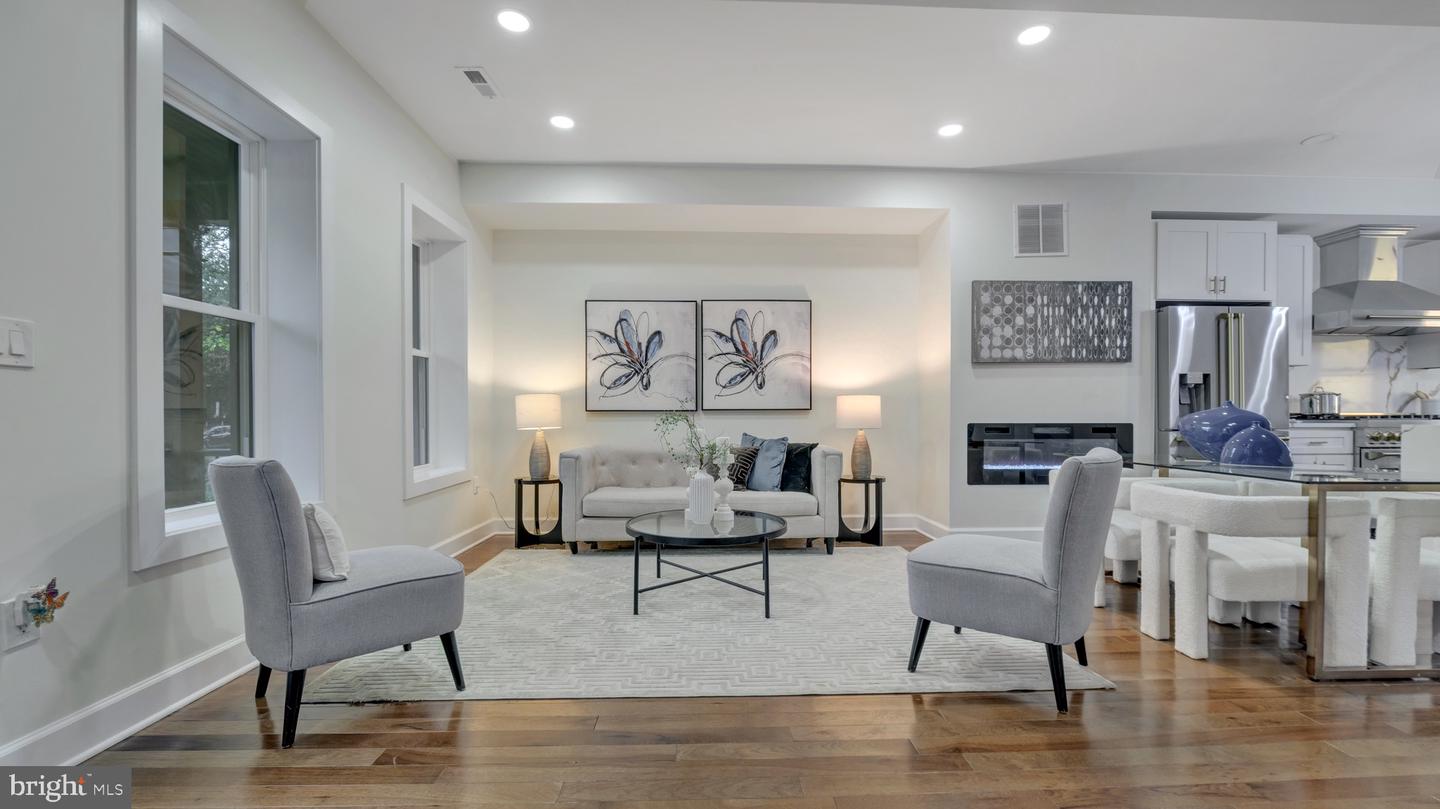 607 K ST NE, WASHINGTON, District Of Columbia 20002, 4 Bedrooms Bedrooms, ,3 BathroomsBathrooms,Residential,For sale,607 K ST NE,DCDC2216456 MLS # DCDC2216456