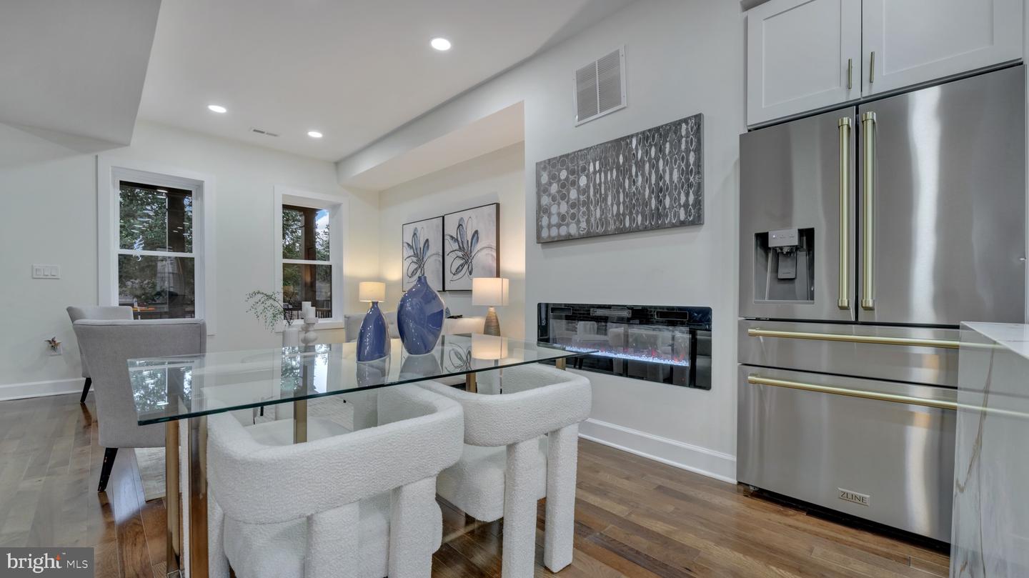 607 K ST NE, WASHINGTON, District Of Columbia 20002, 4 Bedrooms Bedrooms, ,3 BathroomsBathrooms,Residential,For sale,607 K ST NE,DCDC2216456 MLS # DCDC2216456