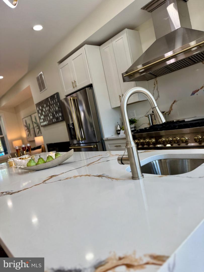 607 K ST NE, WASHINGTON, District Of Columbia 20002, 4 Bedrooms Bedrooms, ,3 BathroomsBathrooms,Residential,For sale,607 K ST NE,DCDC2216456 MLS # DCDC2216456